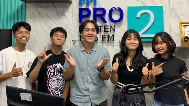Terinspirasi Orang Tua, LUNAR Bentuk Band Pop Punk