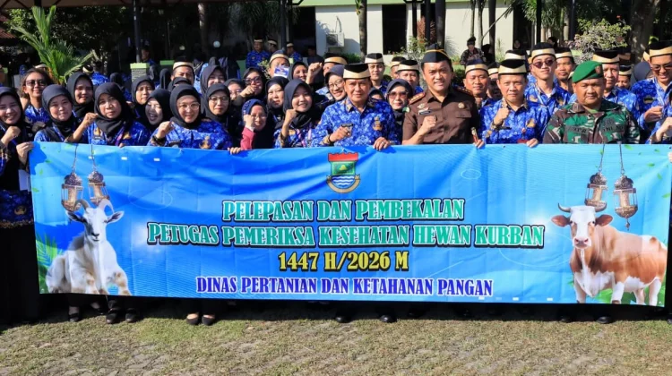 Puluhan Petugas Periksa Ratusan Lapak Hewan Kurban di Kabupaten Tangerang