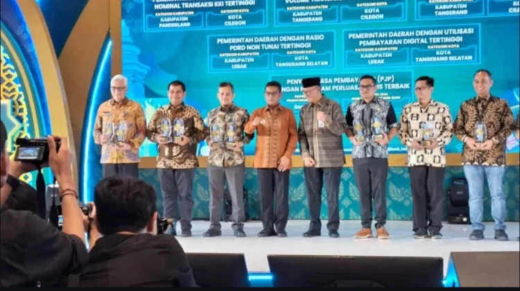 Lebak Raih Dua Penghargaan Digitalisasi Pembayaran Banten