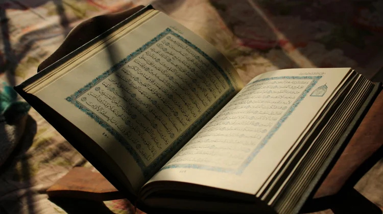 Al-Qur'an Kunci Dekat dengan Allah
