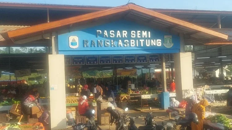 Pemkab Lebak Kembangkan Pasar Tradisional Bantu Petani