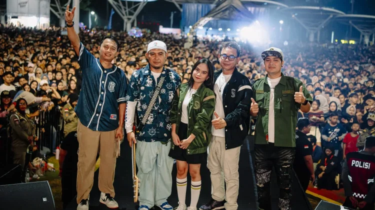Merah Tua Angkat Makna Hidup Lewat Lagu Baru, Senang Sedih