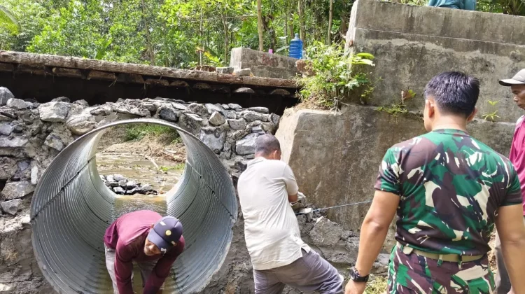 Kodim 0601 Pandeglang Garap Lima Jembatan Armco
