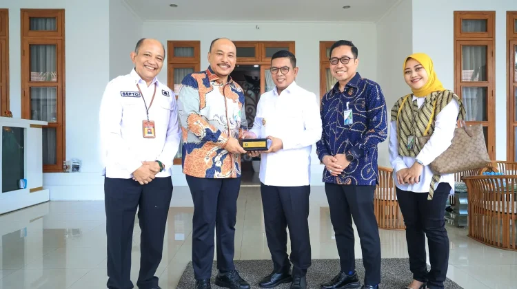 Gubernur Andra Soni Terima Kunjungan Kepala BPJS Ketenagakerjaan Banten