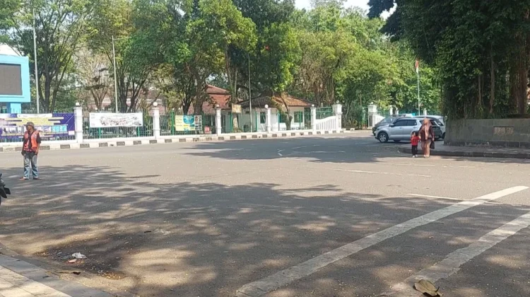Penertiban PKL Alun-alun Rangkasbitung Tuai Keluhan Pedagang