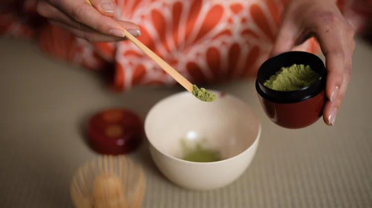 Bukan Asal Seduh, Ini Kunci Pure Matcha yang Lembut