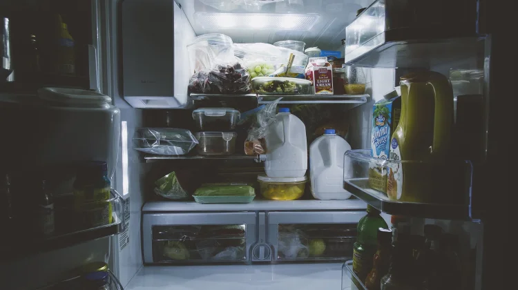 Tip Menyimpan Bahan Makanan agar Tetap Segar dan Lebih Awet