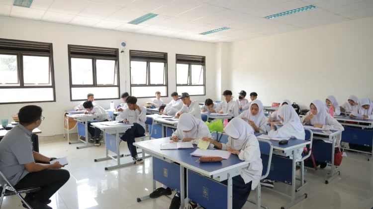 Pemkot Tangsel Siapkan Bantuan Pendidikan Siswa SMP Swasta Rp1,8 Juta