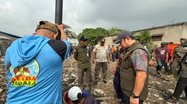 Pemkot Tangerang Segel TPS Ilegal di Lahan Angkasa Pura II
