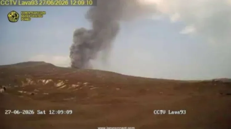 Badan Geologi Tingkatkan Kewaspadaan Aktivitas Gunung Anak Krakatau