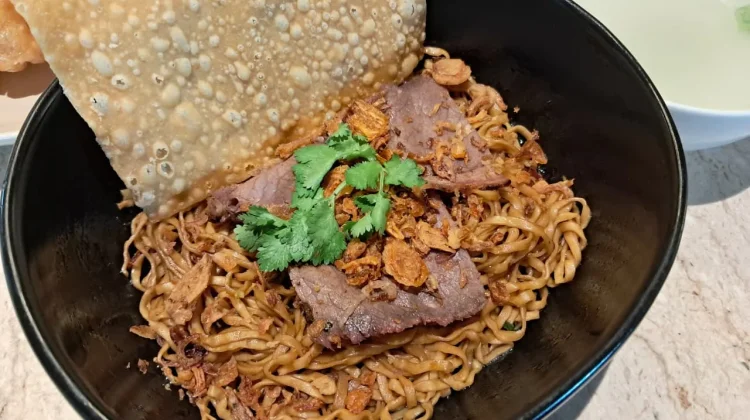 Rahasia Bakmi Daging Asap yang Gurih dan Kaya Aroma