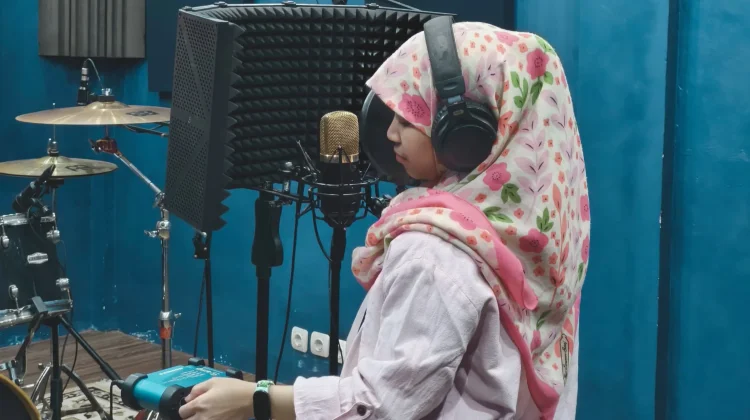 Lia Rose dan Deasyara Rayakan Persahabatan Lewat Lagu Bertajuk Kamu