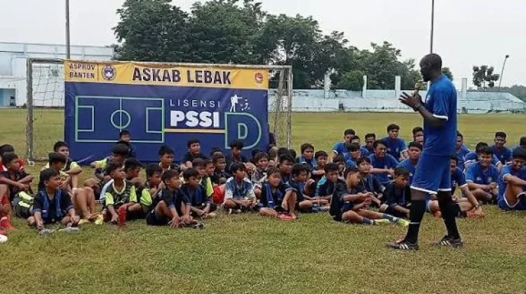 PSSI Lebak Siapkan Kompetisi Berjenjang Pembinaan Sepak Bola Usia Dini