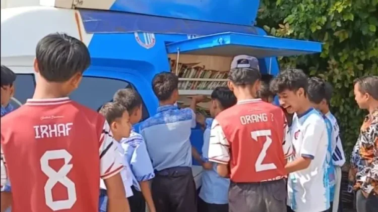Perpustakaan Keliling Jadi Andalan Layani Wilayah Terpencil di Lebak
