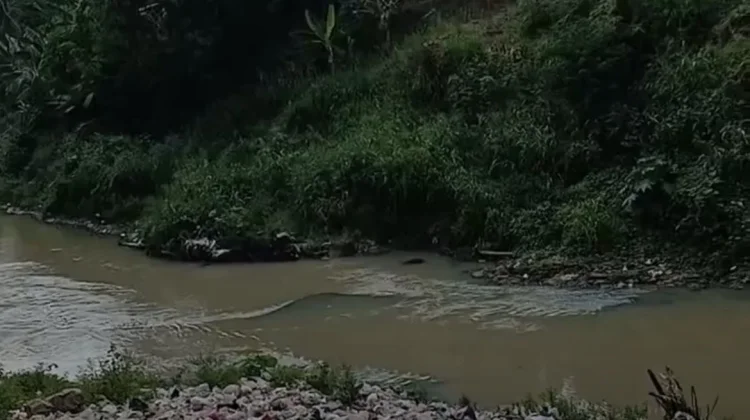 DLH Kota Serang Pantau Kualitas Air Sungai Cibanten