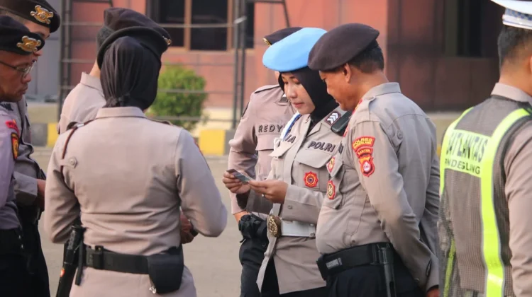 Propam Sidak Personel Polres Pandeglang, Rambut Hingga Senpi Dicek