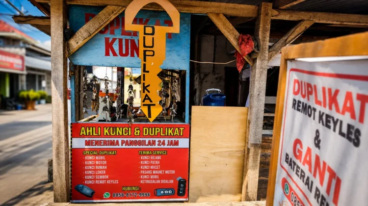 Dibutuhkan, Jasa Duplikat Kunci Masih Dicari Pelanggan