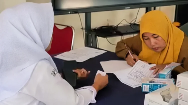Kemenag dan Dinkes Pandeglang Gelar Cek Kesehatan Gratis bagi Siswa Madrasah
