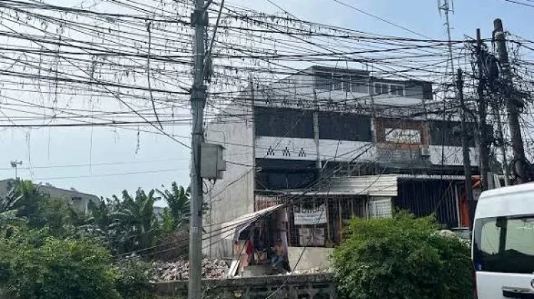 DPRD Desak Penertiban Kabel Internet Ilegal Lebak