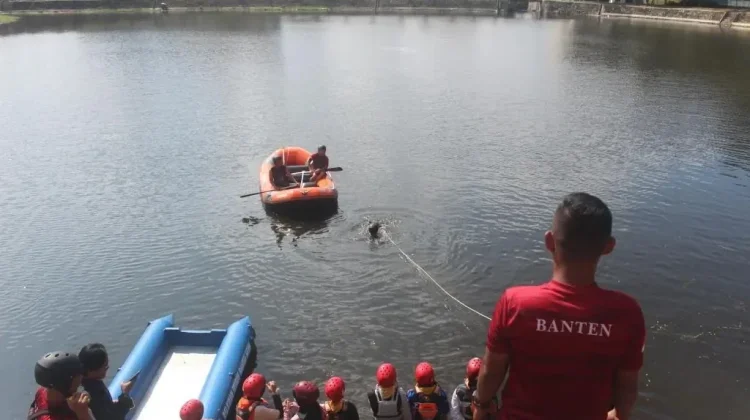 Atlet FAJI Serang Kenalkan Arung Jeram sebagai Olahraga dan Edukasi