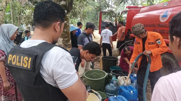 Krisis Air Bersih di Pandeglang Meluas ke Delapan Kecamatan