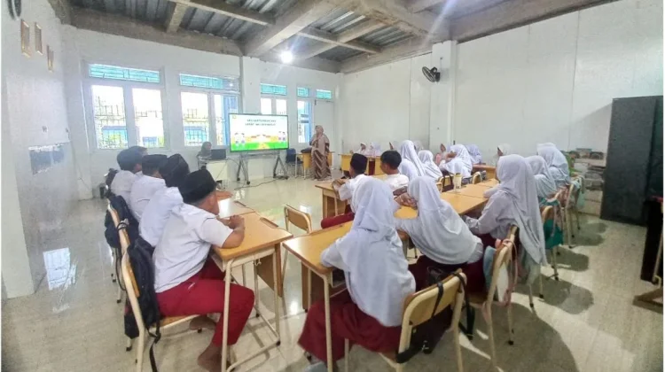 Sekolah Maninglur, Program DP3AP2KB Cilegon Ajak Anak Kembali Sekolah