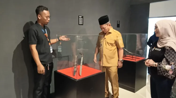 Najib Hamas Ajak Lestarikan Golok Ciomas Melalui Pameran Nasional