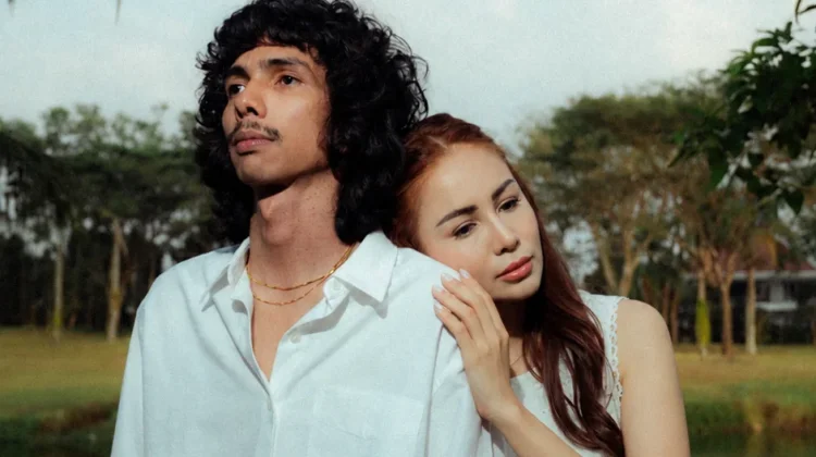 Enau dan Momo Rilis Lagu Tentang Cinta Beda Keyakinan