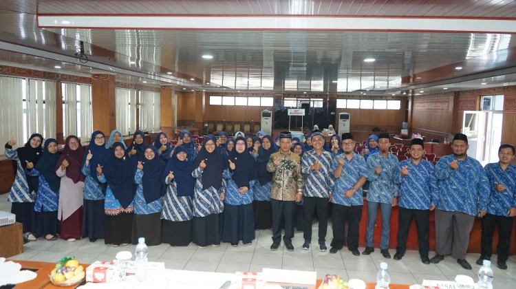 Najib Dorong Kepala Sekolah Tingkatkan Mutu Pendidikan Berkualitas Berkelanjut