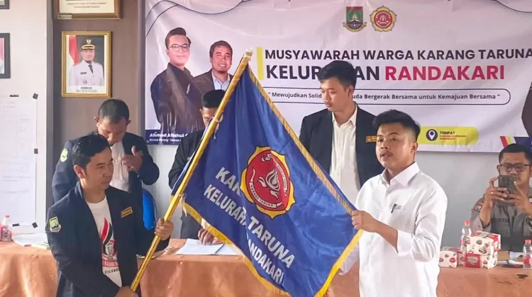 Firdan Asdi Fahmi terpilih menjadi Ketua Karang Taruna Kelurahan Randakari