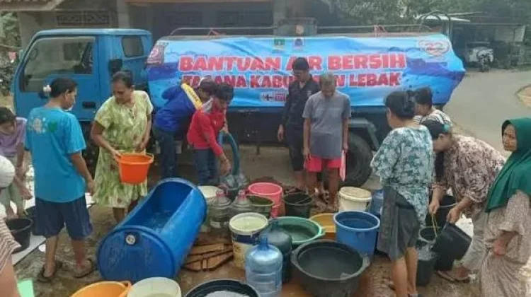 BPBD Lebak Salurkan 249 Ribu Liter Air Bersih