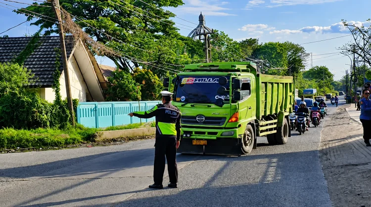 Kantong Parkir PT SMI Disiapkan Tampung Seribu Truk