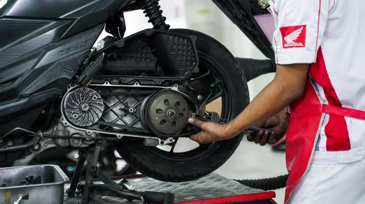 Perawatan CVT Cegah Kerusakan Berat