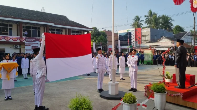 Kemenag Lebak Gelar Upacara HUT ke-81 RI