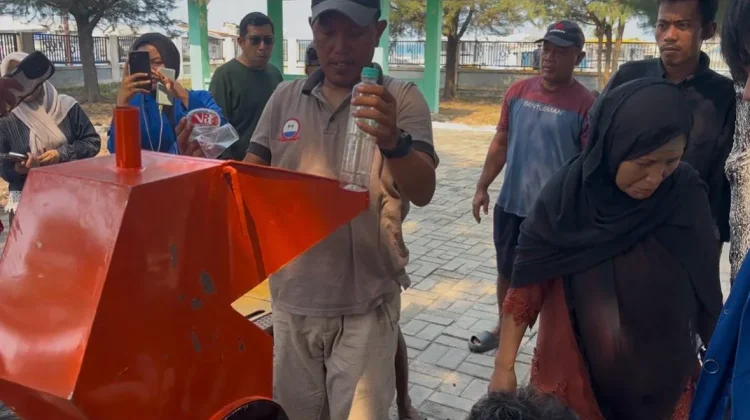 UNBAJA dan UNSERA Terapkan Inovasi Komposter Berbasis Masyarakat di Pulau Tunda