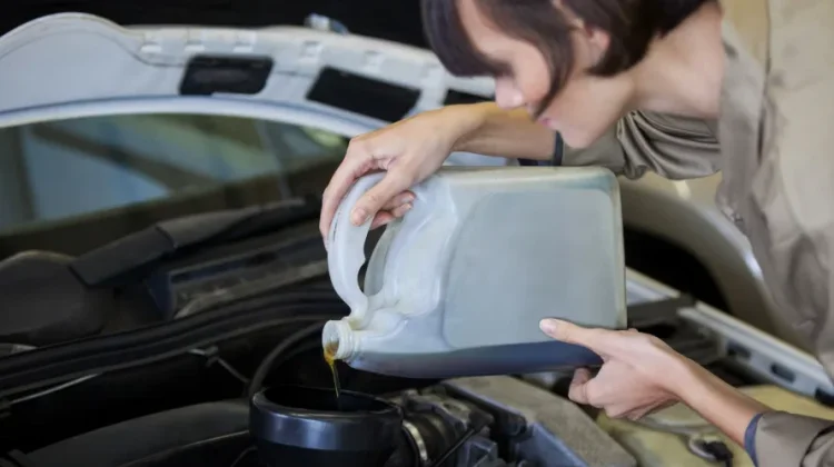 Engine Flush, Cara Sederhana Menjaga Kebersihan dan Performa Mesin