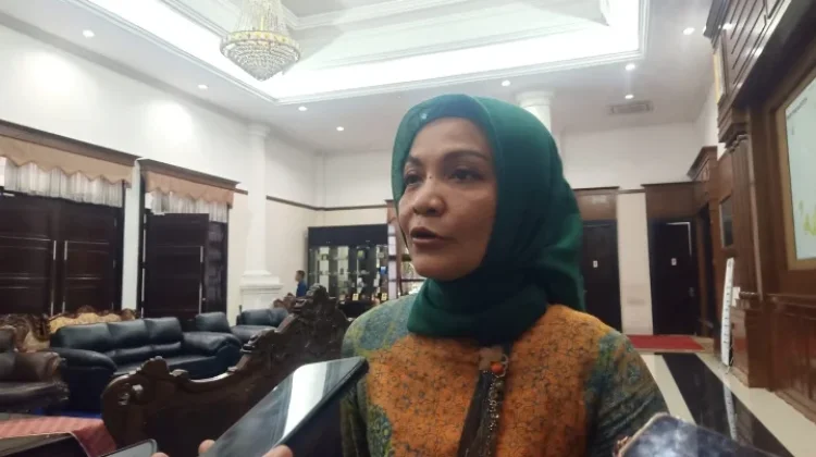 Warga Diimbau Waspadai Risiko ISPA akibat Abu Vilkanik