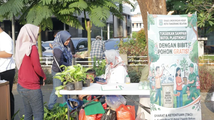 Tukar Sampah Plastik di Tangsel Bisa Dapat Bibit Pohon