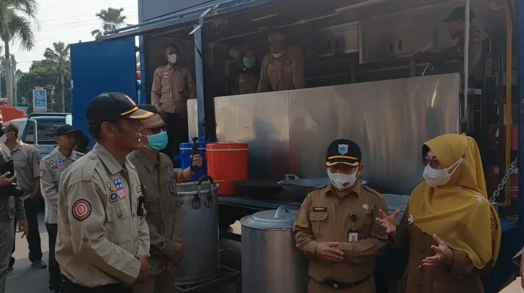 Bupati Dewi Imbau Warga Pandeglang Waspada Hoaks Erupsi GAK