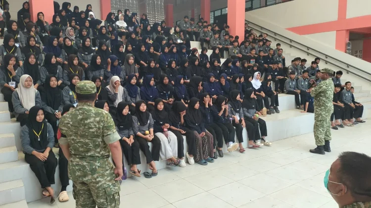 Siswa Sekolah Rakyat Pandeglang Dapat Pelatihan Kedisiplinan