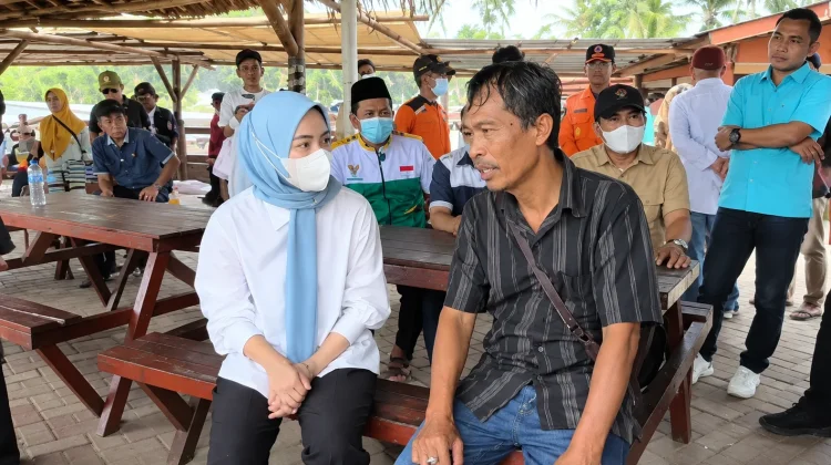 Bupati Serang Temui Keluarga Lima Jurnalis Hilang