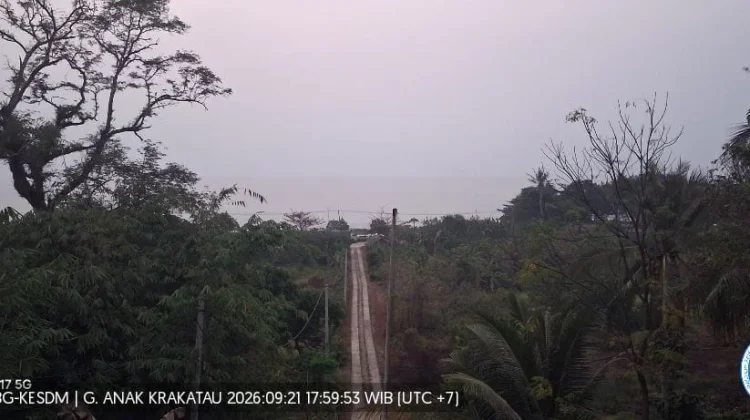 Status Gunung Anak Krakatau Turun Jadi Level II Waspada