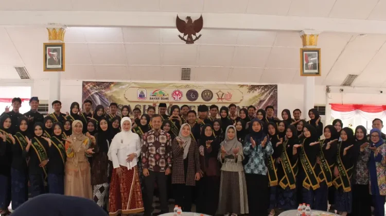 Sekolah dan Pemerintah Dinilai Punya Peran Kenalkan Batik kepada Generasi Muda