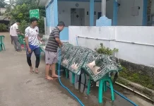 Warga Kramatwatu Bersihkan Musala Sambut Ramadan