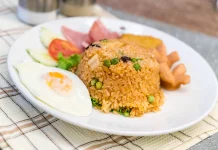 Tip Mengatasi Nasi Goreng Keasinan, Jangan Langsung Dibuang