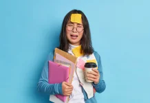 Overthinking Hambat Seseorang Cintai Diri Sendiri