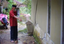 Puluhan Rumah di Bayah Retak Parah, Warga Mulai Mengungsi