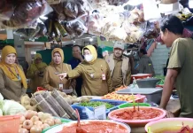 Sejumlah Komoditas Bahan Pokok di Pasar Kelapa Dua Alami Kenaikan
