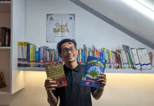 Mudik Asyik Baca Buku Bagikan Ribuan Buku untuk Pemudik