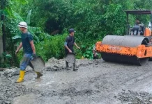 Pemkab Lebak Lakukan Perbaikan Jalan Jelang Mudik Lebaran